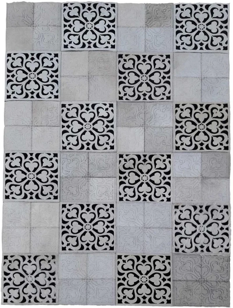 Tapis en Cuir Gris motif graphique kilim CARREAU
