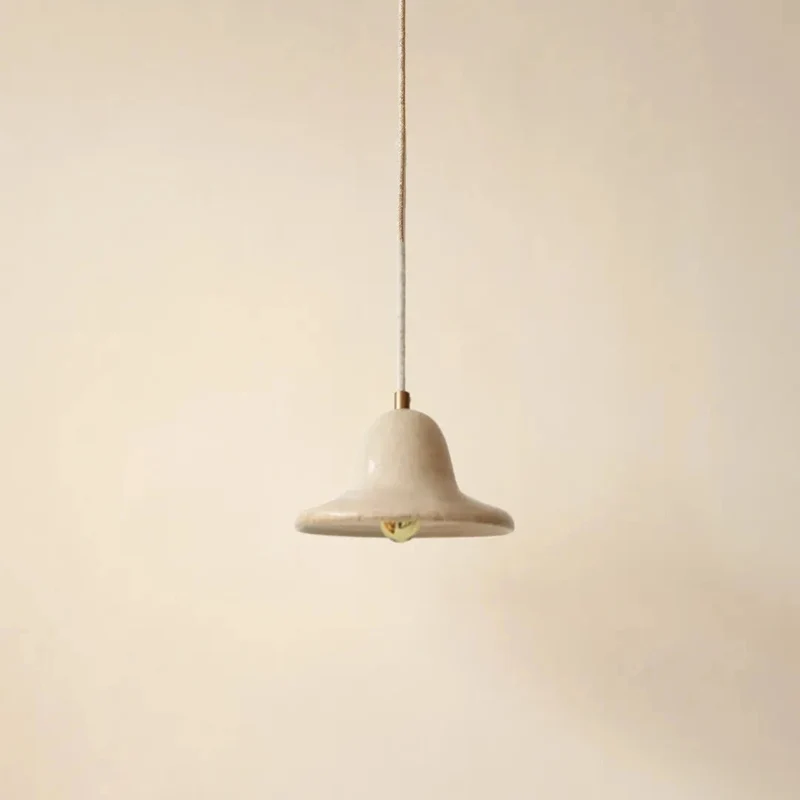 SUSPENSION ÉMAILLÉE - SABLE